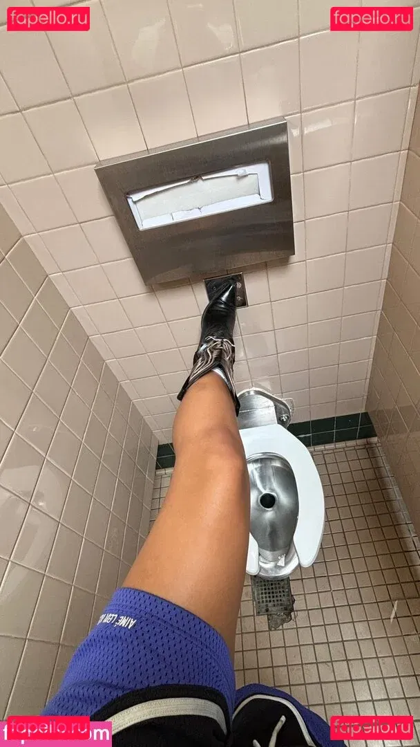 Raina Morris Onlyfans Photo Gallery 