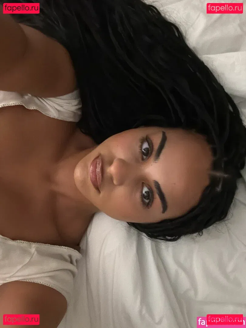 Raina Morris Onlyfans Photo Gallery 