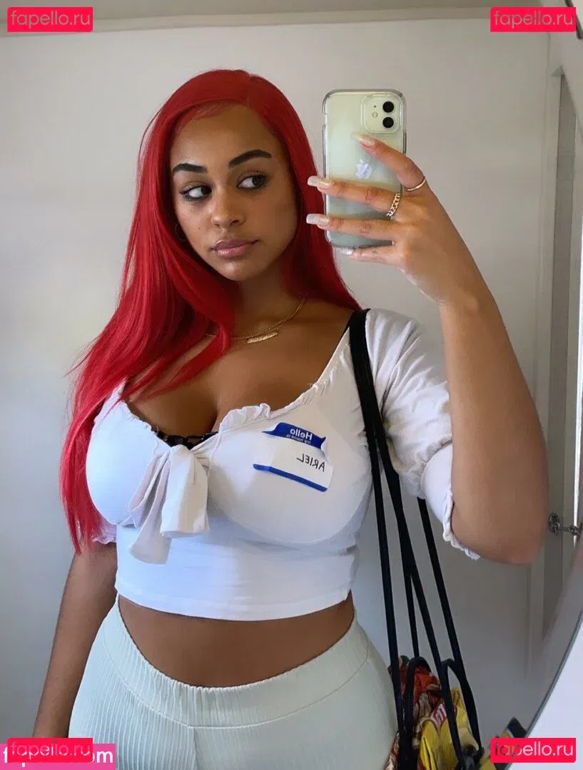 Raina Morris Onlyfans Photo Gallery 