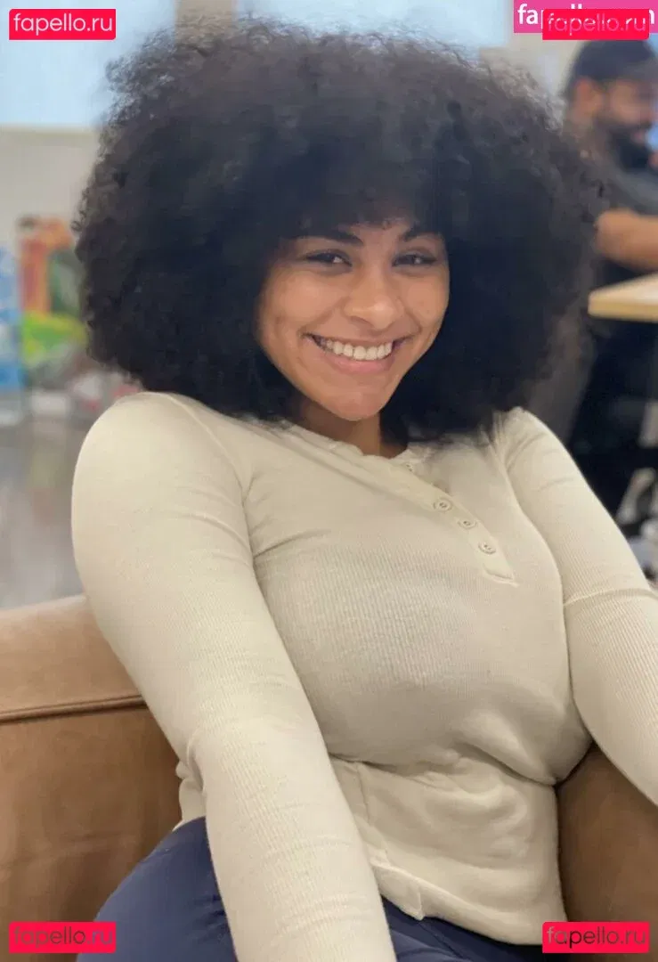 Raina Morris Onlyfans Photo Gallery 