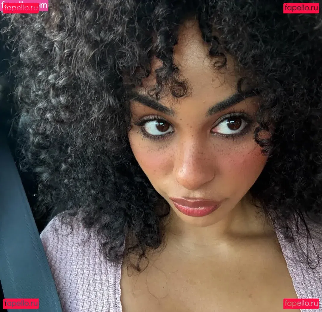 Raina Morris Onlyfans Photo Gallery 