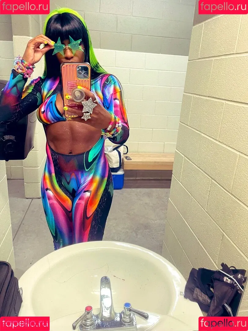 Trinity Fatu Onlyfans Photo Gallery 