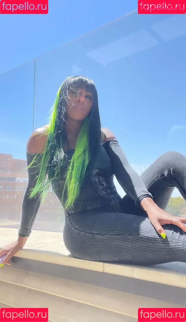Trinity Fatu Onlyfans Photo Gallery 