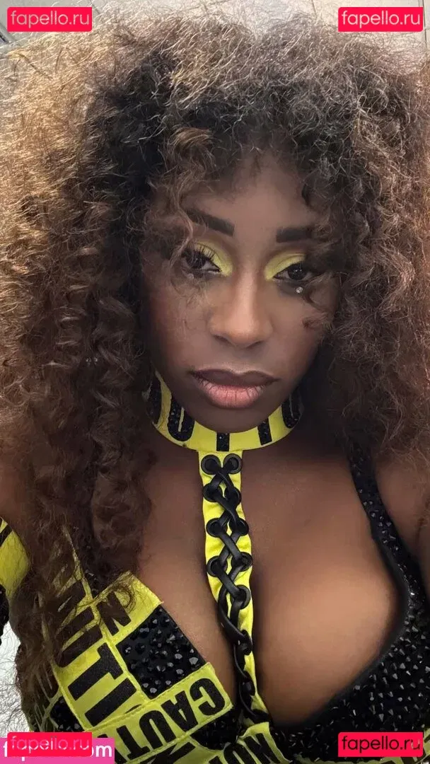 Trinity Fatu Onlyfans Photo Gallery 
