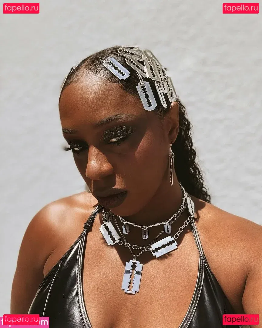 Trinity Fatu Onlyfans Photo Gallery 