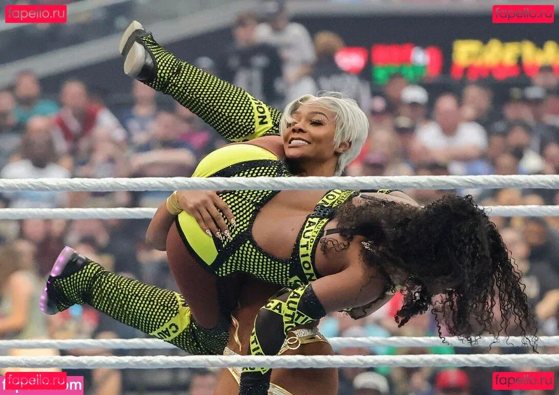 Trinity Fatu Onlyfans Photo Gallery 