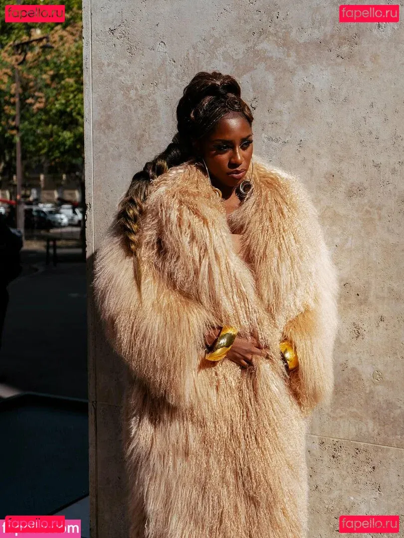 Trinity Fatu Onlyfans Photo Gallery 