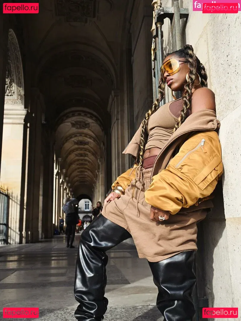 Trinity Fatu Onlyfans Photo Gallery 