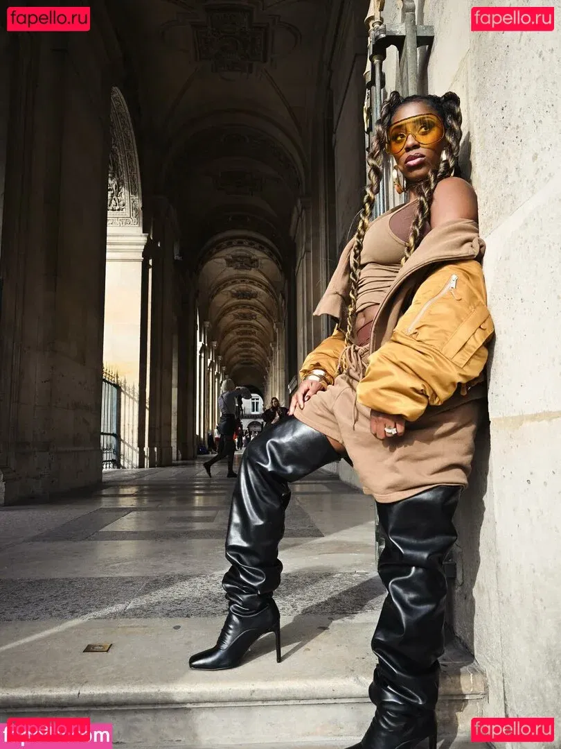 Trinity Fatu Onlyfans Photo Gallery 