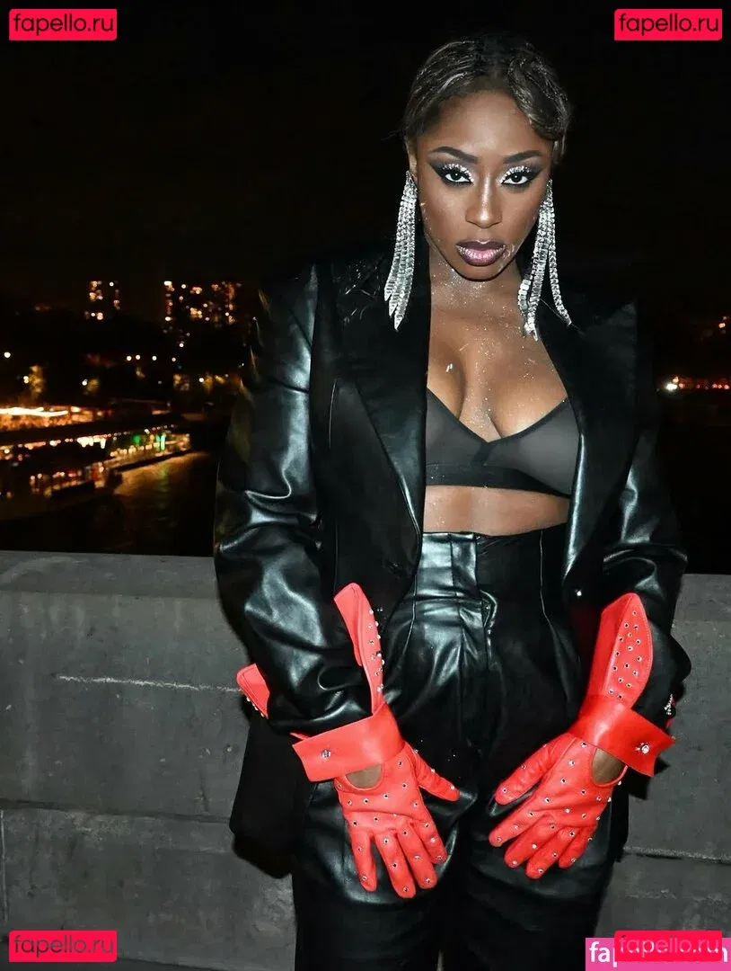 Trinity Fatu Onlyfans Photo Gallery 