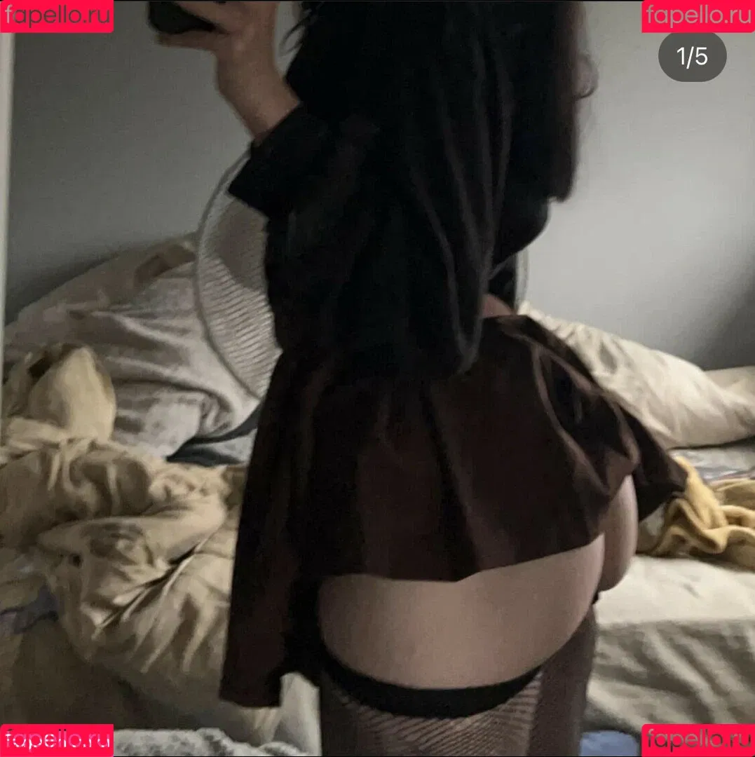 222.mollsx Onlyfans Photo Gallery 