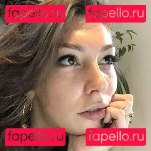 Claire Clermont Onlyfans Photo Gallery 