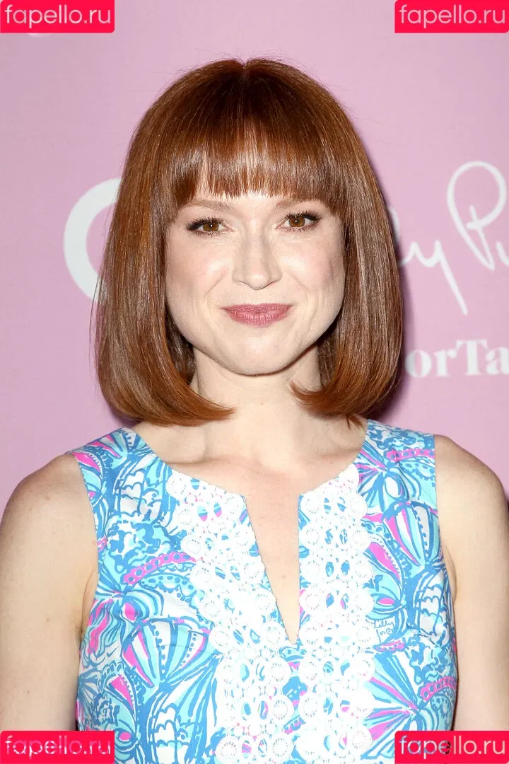 Ellie Kemper Onlyfans Photo Gallery 