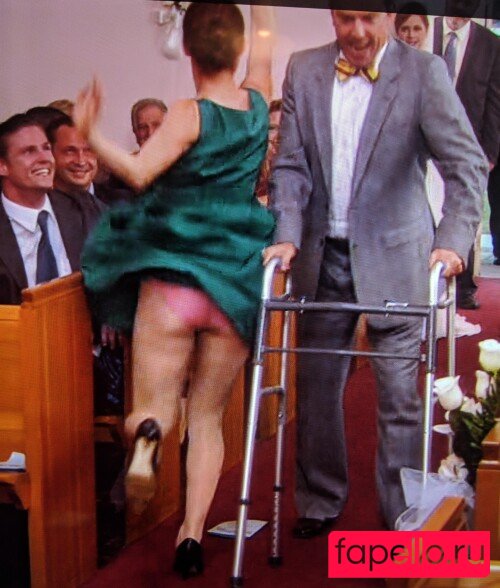 Ellie Kemper Onlyfans Photo Gallery 