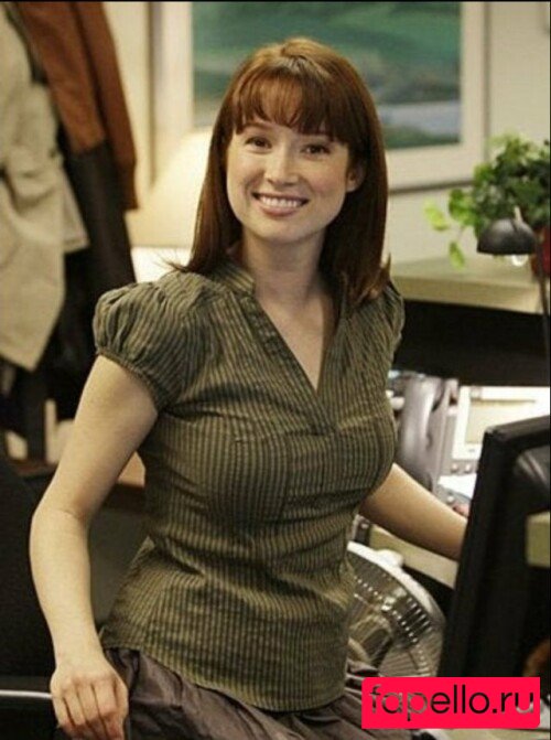 Ellie Kemper Onlyfans Photo Gallery 