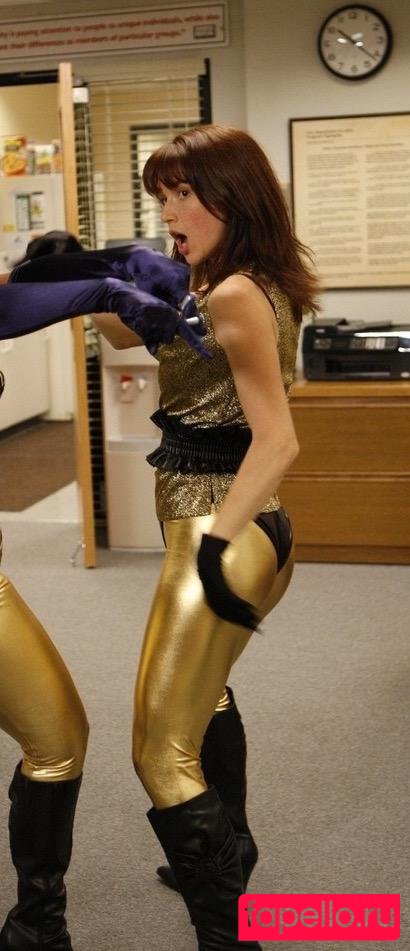 Ellie Kemper Onlyfans Photo Gallery 