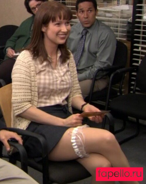 Ellie Kemper Onlyfans Photo Gallery 