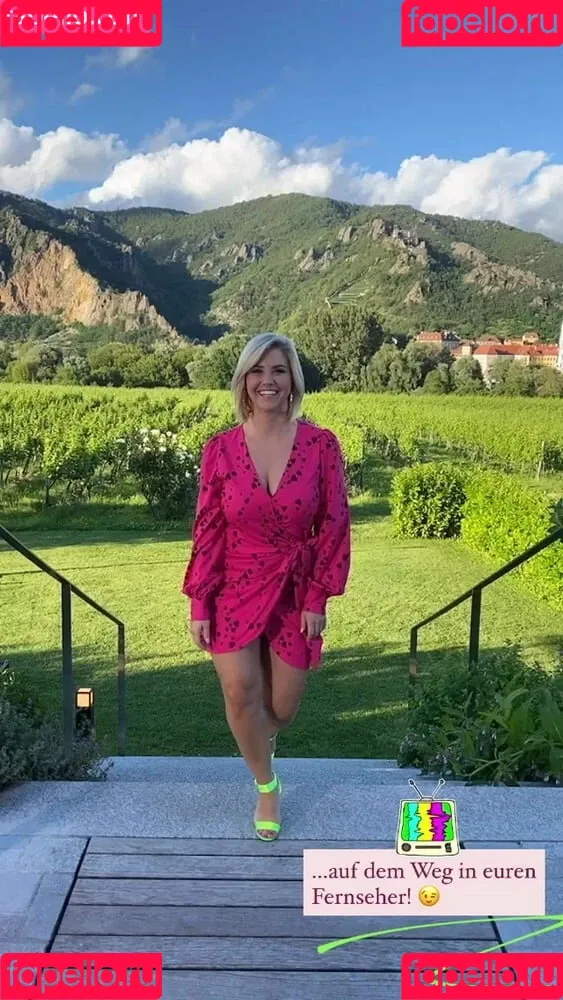 Beatrice Egli Onlyfans Photo Gallery 