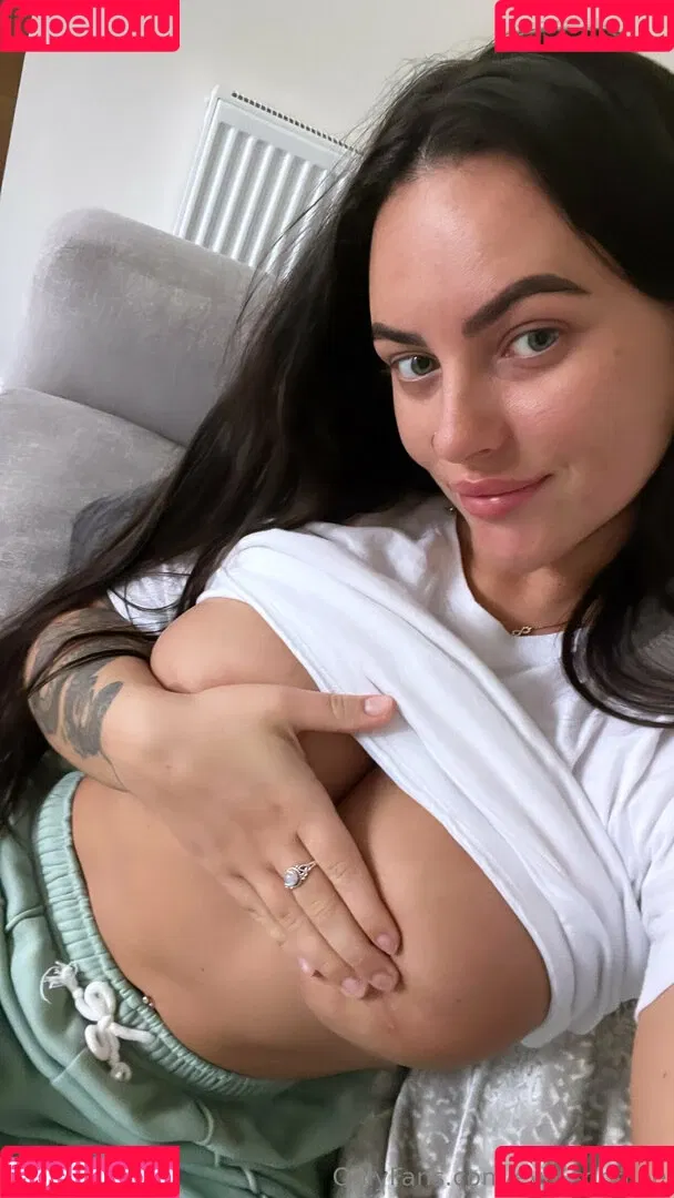 Eve Sophie Onlyfans Photo Gallery 