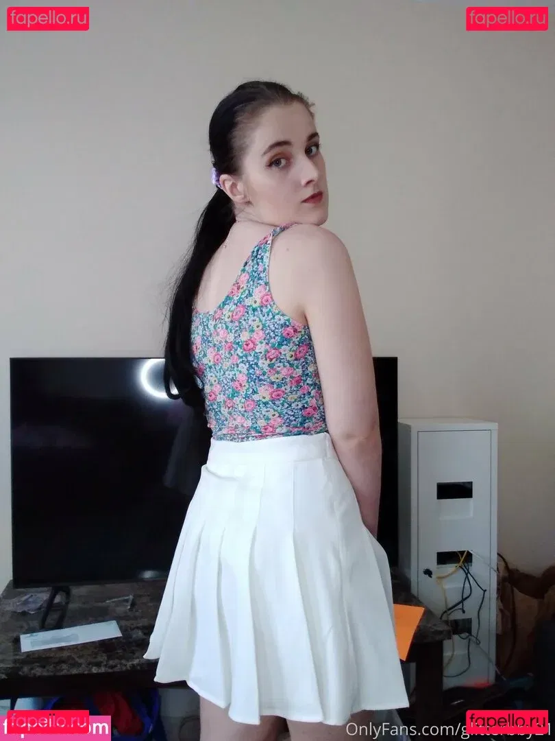 glitterbby21 Onlyfans Photo Gallery 
