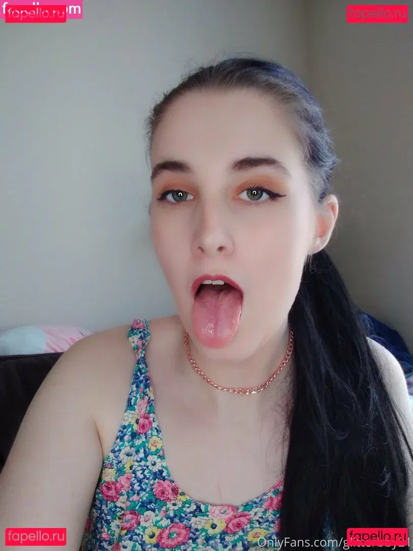 glitterbby21 Onlyfans Photo Gallery 