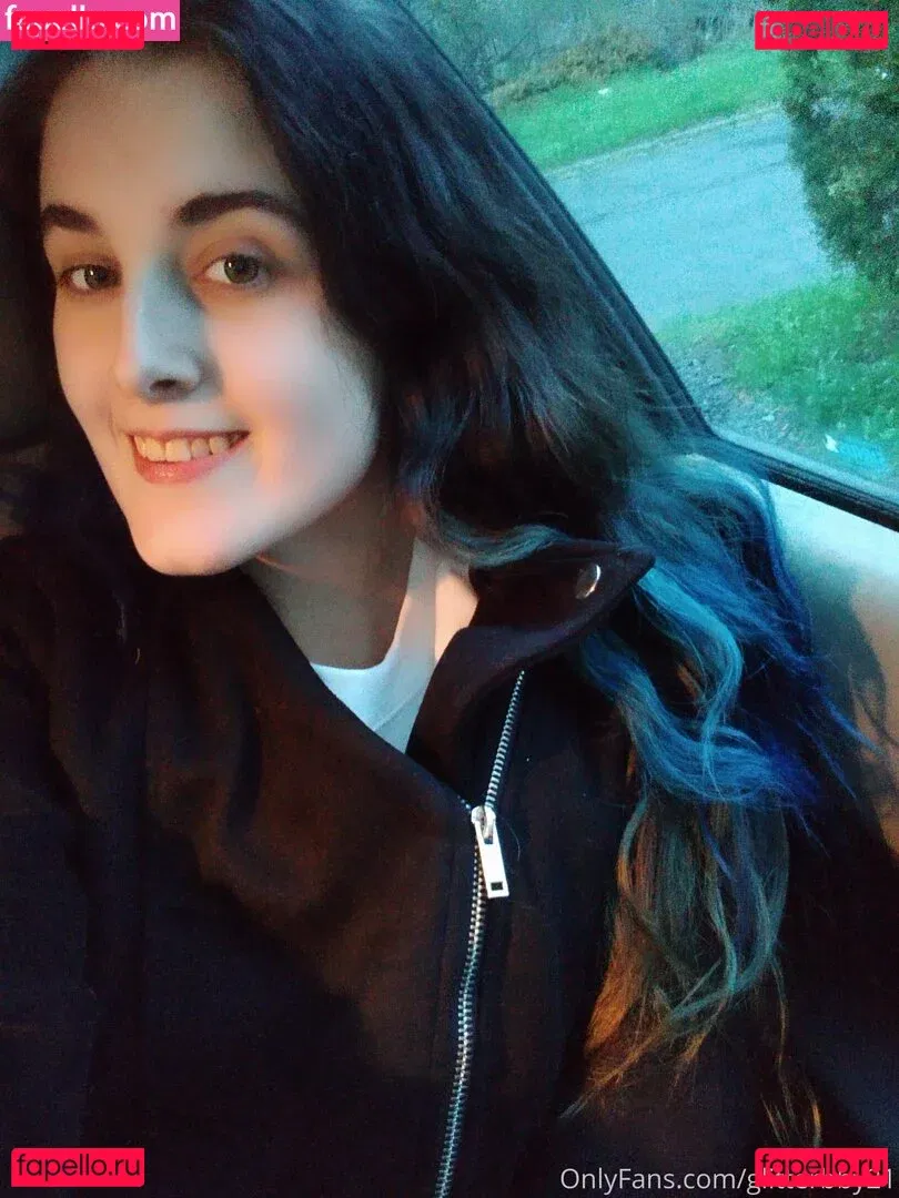 glitterbby21 Onlyfans Photo Gallery 