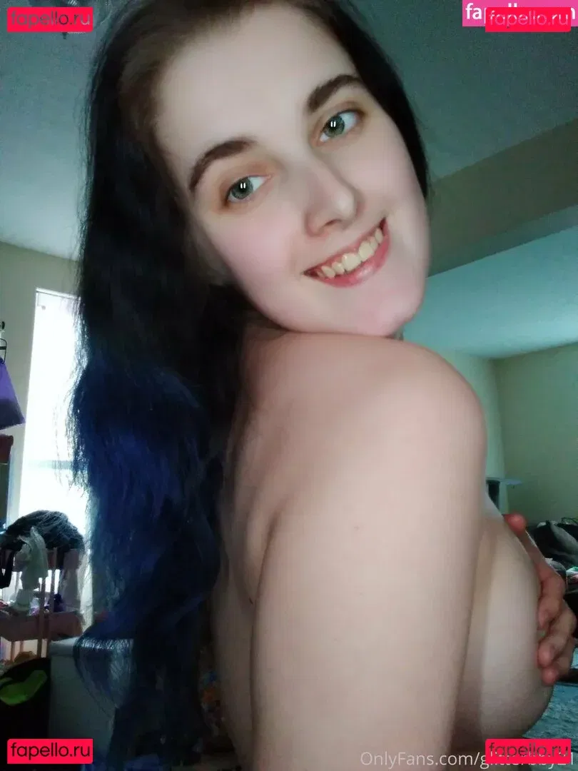 glitterbby21 Onlyfans Photo Gallery 