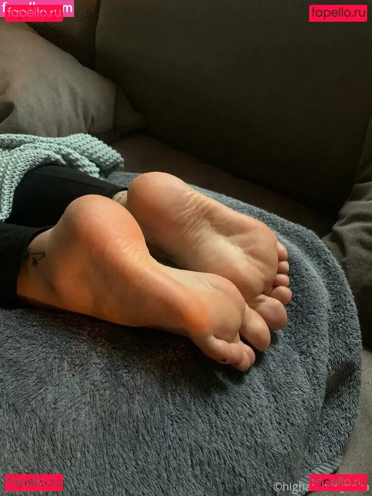 higharches_bella Onlyfans Photo Gallery 