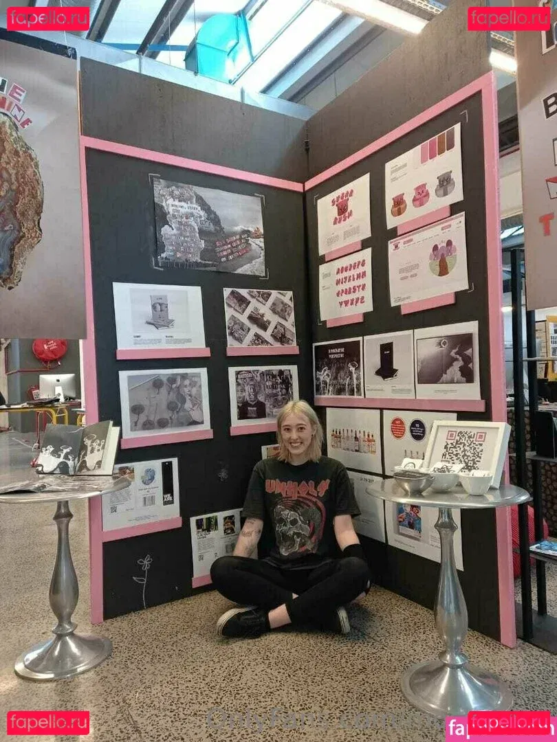 Moshpitmi Onlyfans Photo Gallery 