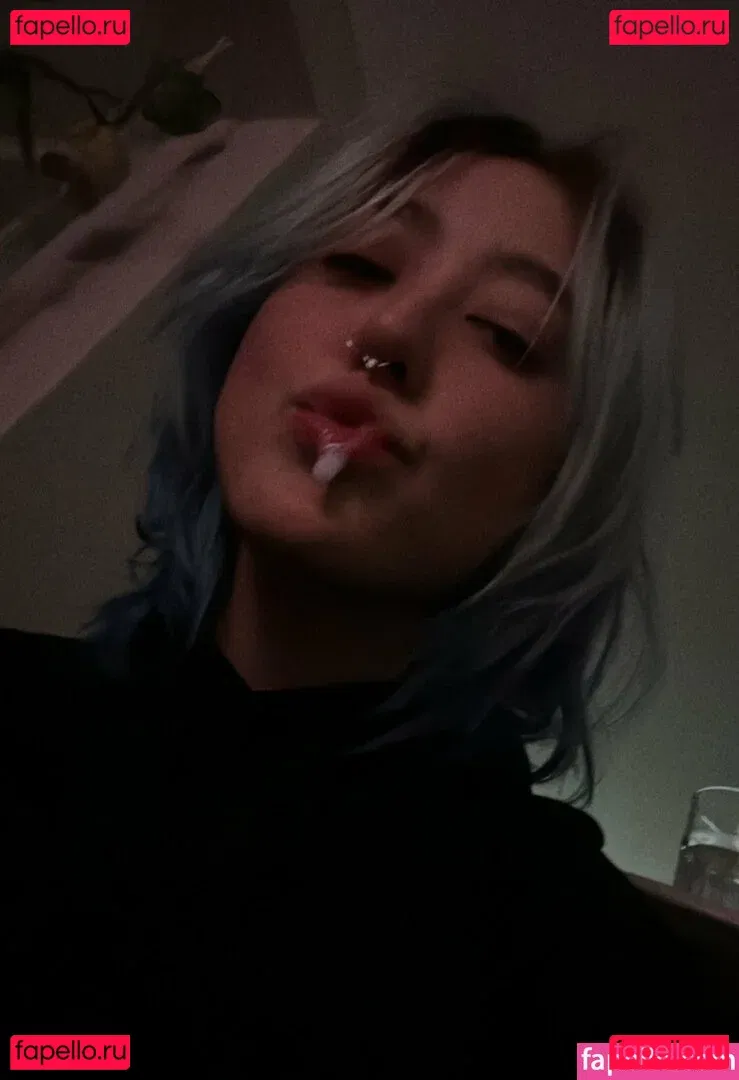 Moshpitmi Onlyfans Photo Gallery 