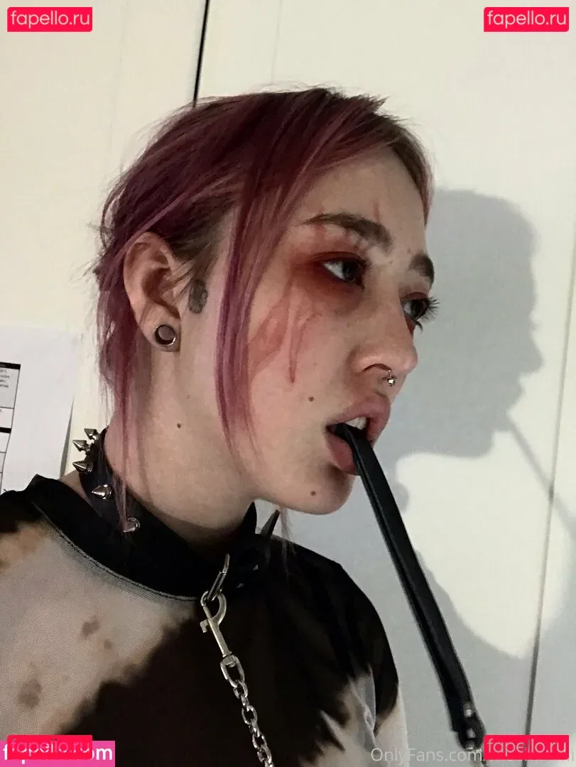 Moshpitmi Onlyfans Photo Gallery 