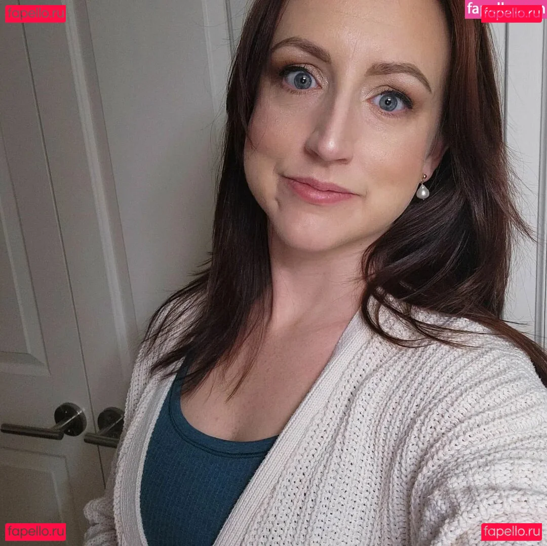 Emma Orchid Onlyfans Photo Gallery 