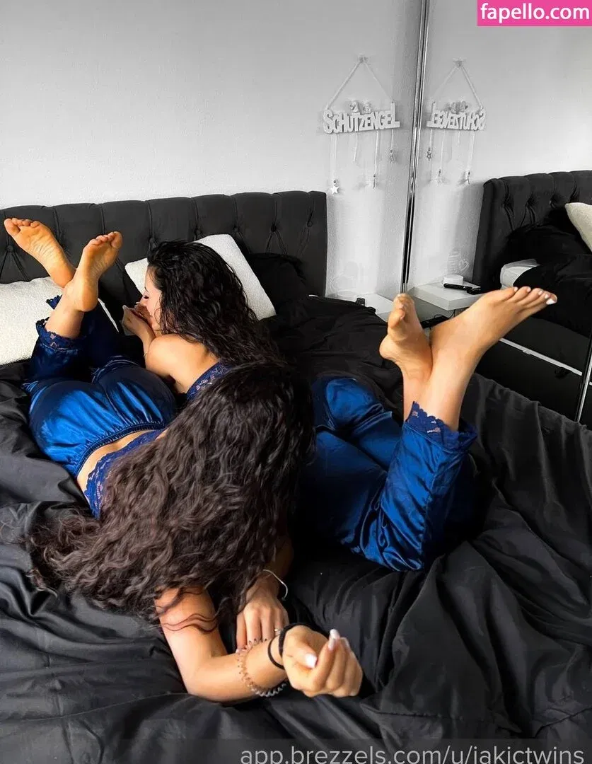 Jakic Twins Onlyfans Photo Gallery 