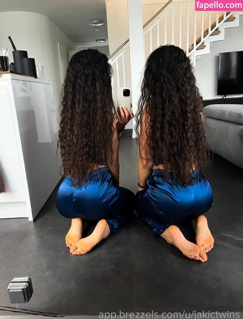 Jakic Twins Onlyfans Photo Gallery 