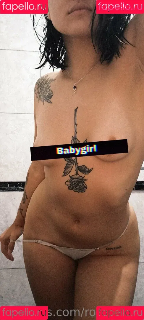 rosecamxxx Onlyfans Photo Gallery 