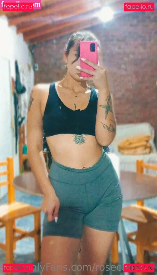 rosecamxxx Onlyfans Photo Gallery 