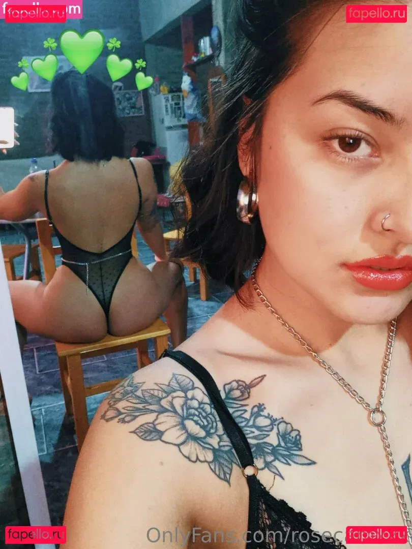 rosecamxxx Onlyfans Photo Gallery 