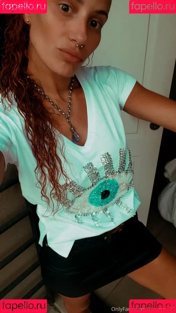 juliaredlove Onlyfans Photo Gallery 