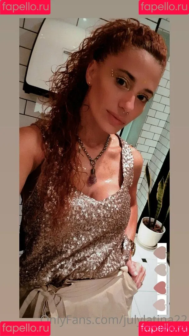 juliaredlove Onlyfans Photo Gallery 