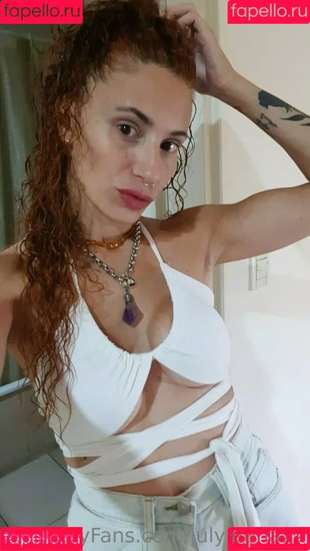 juliaredlove Onlyfans Photo Gallery 