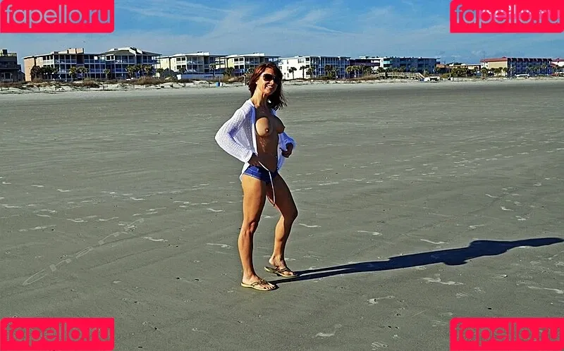 Chann Redclouds Onlyfans Photo Gallery 