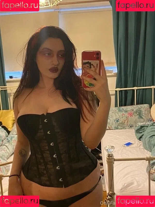 poorthing Onlyfans Photo Gallery 