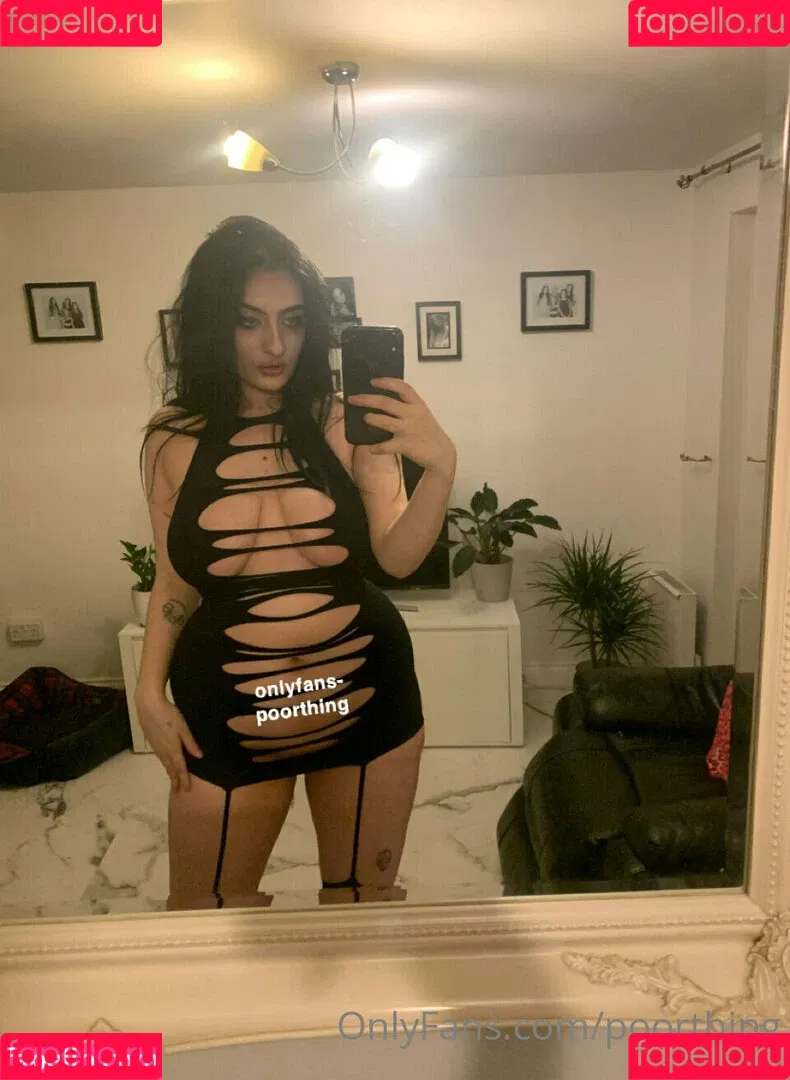 poorthing Onlyfans Photo Gallery 