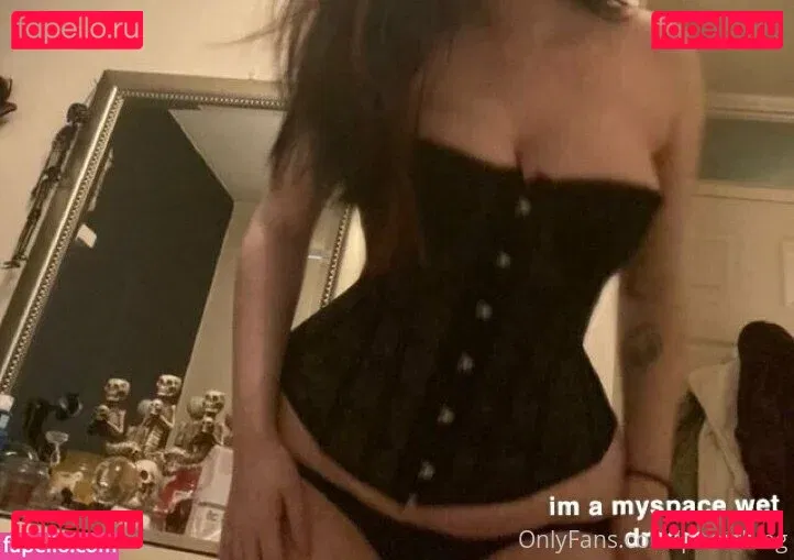 poorthing Onlyfans Photo Gallery 