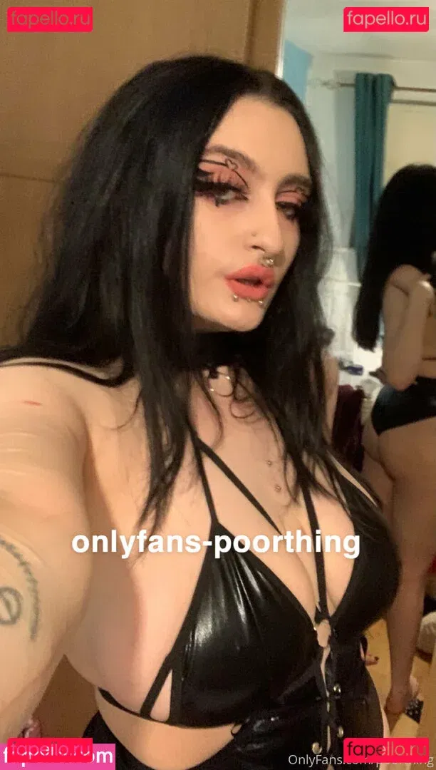 poorthing Onlyfans Photo Gallery 
