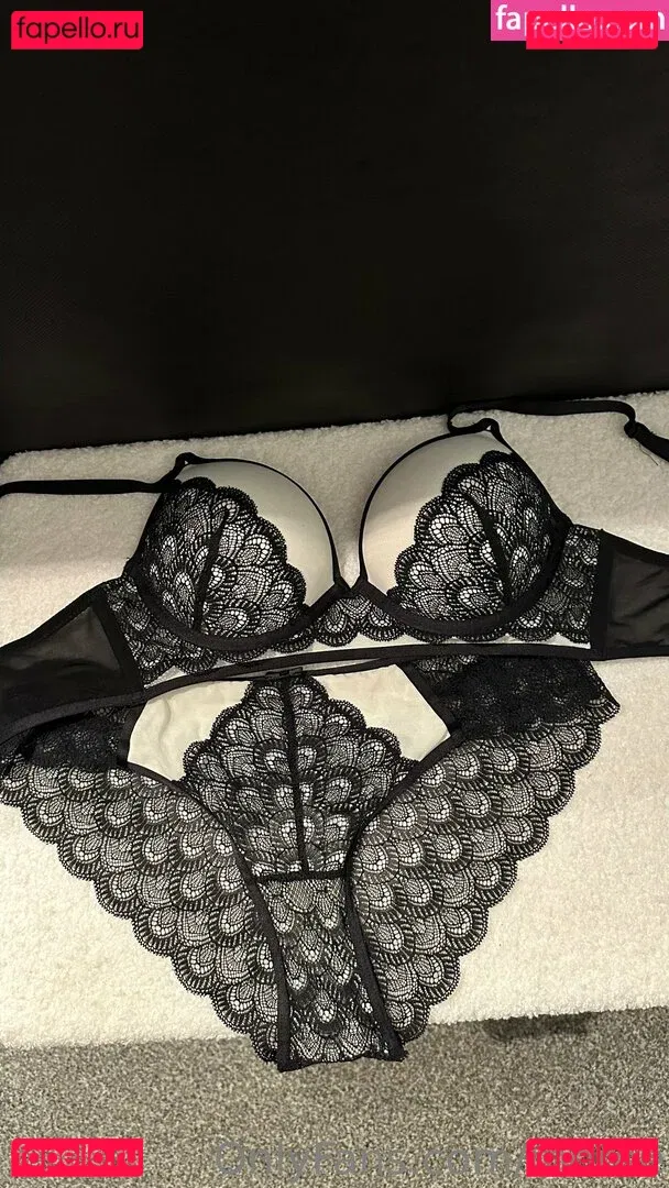 moree Onlyfans Photo Gallery 