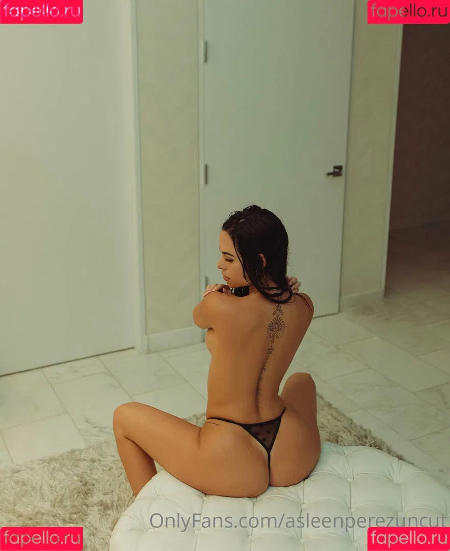 Asleen Perez Onlyfans Photo Gallery 