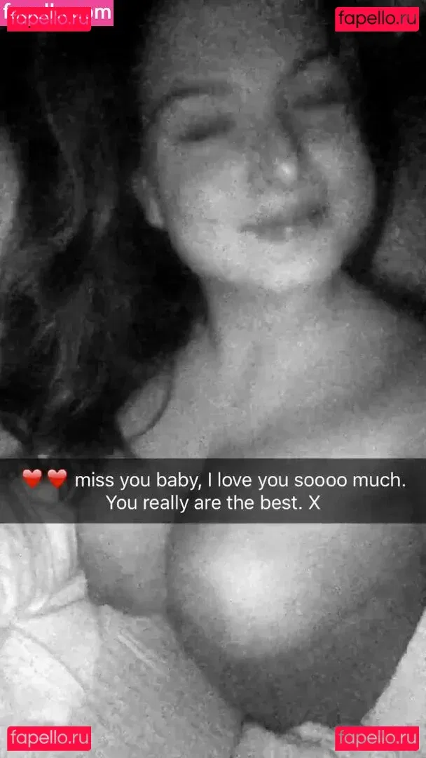 Zara Holland Onlyfans Photo Gallery 