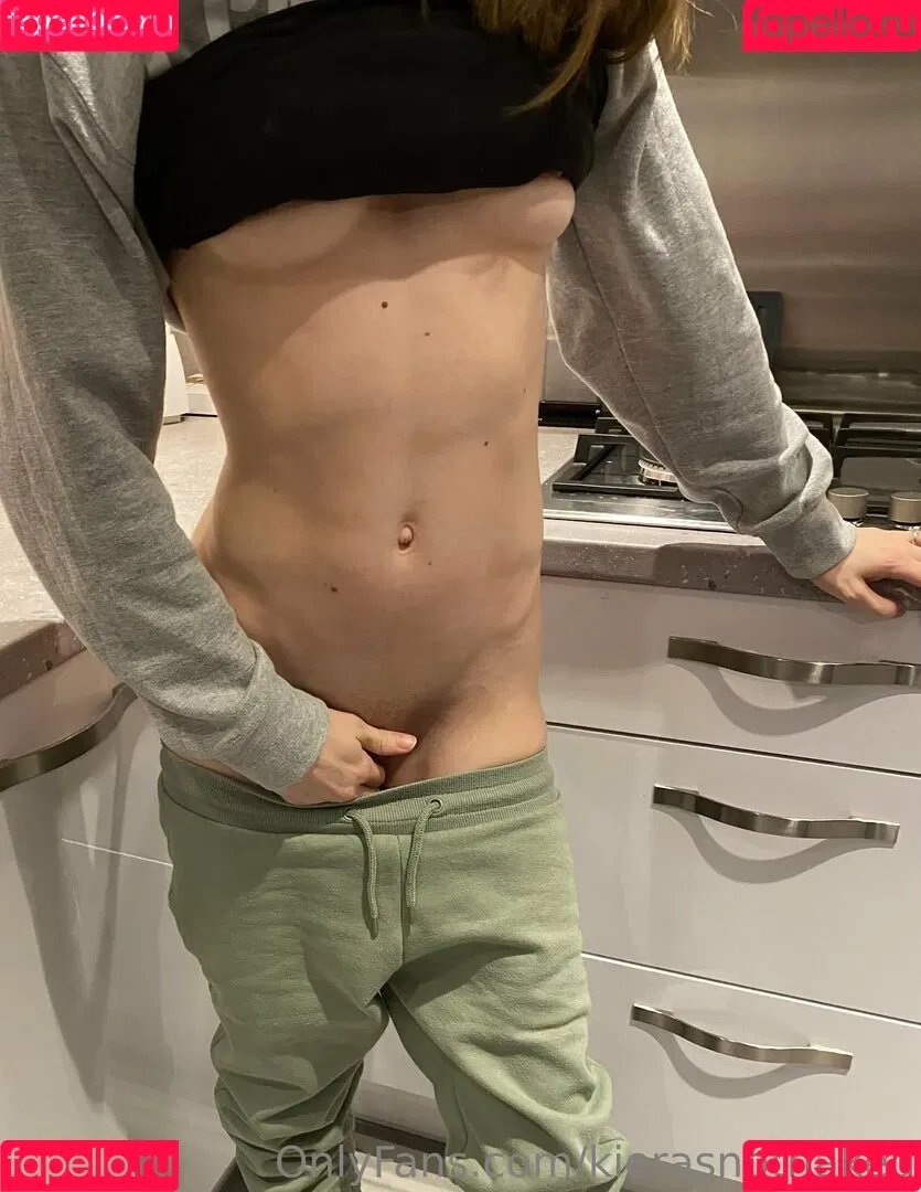 petite_onlyfans Onlyfans Photo Gallery 