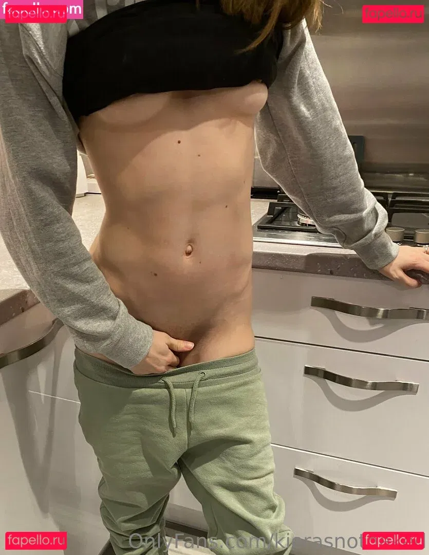 petite_onlyfans Onlyfans Photo Gallery 